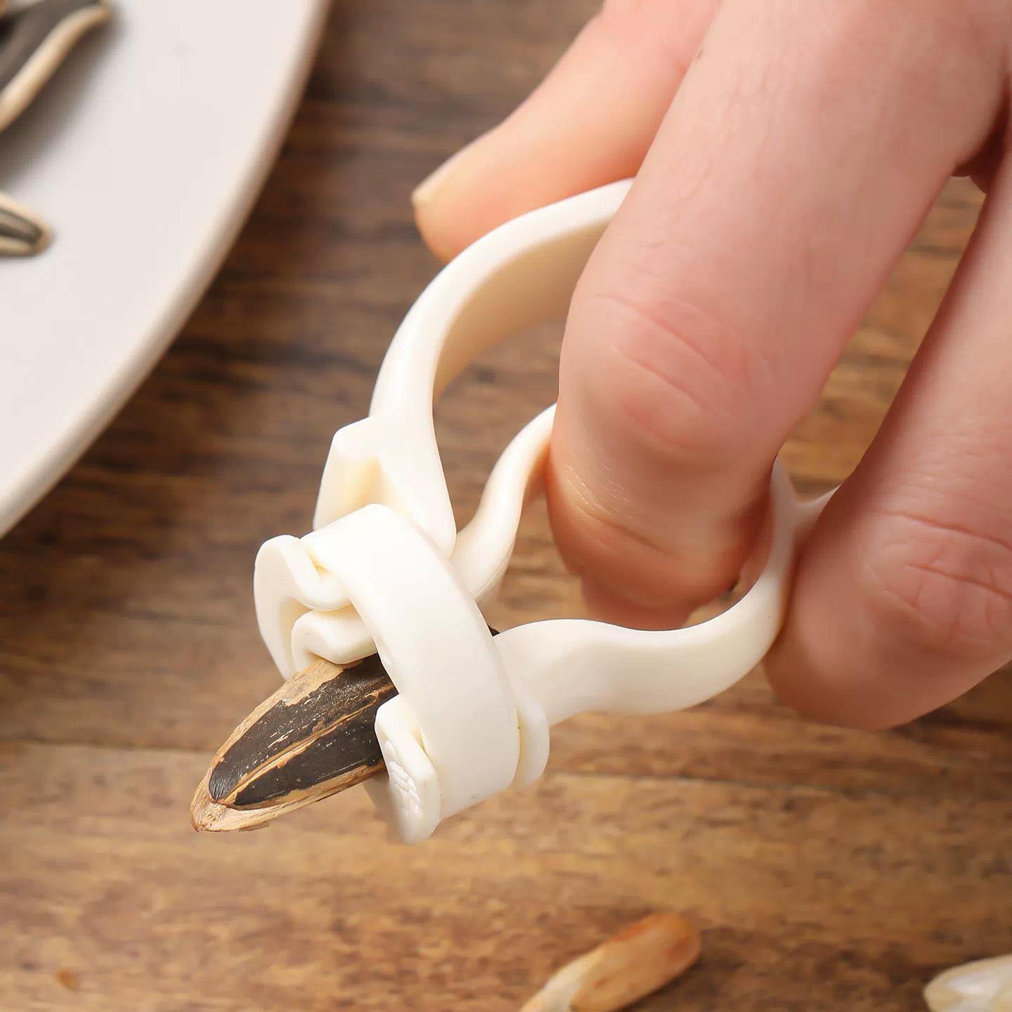 4개입 무작위 색상 창의적이고 간단한 작은 견과류 씨앗 - Kitchen Gadgets To Have 리뷰 및 가격