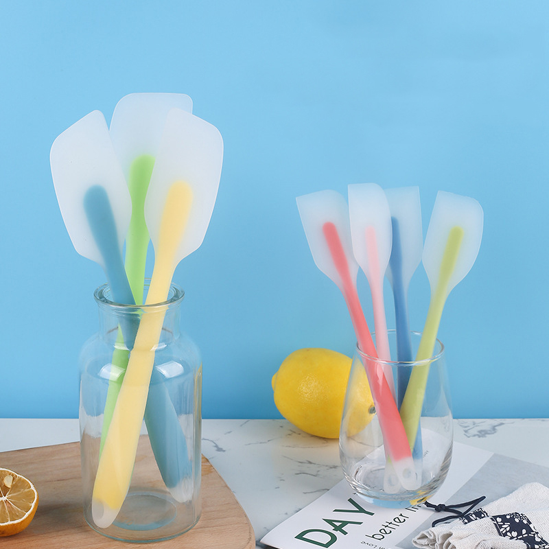 2 사이즈 유연한 실리콘 스크레이퍼 내열성 논스틱 반투 - Kitchen Gadgets To Have 리뷰 및 가격
